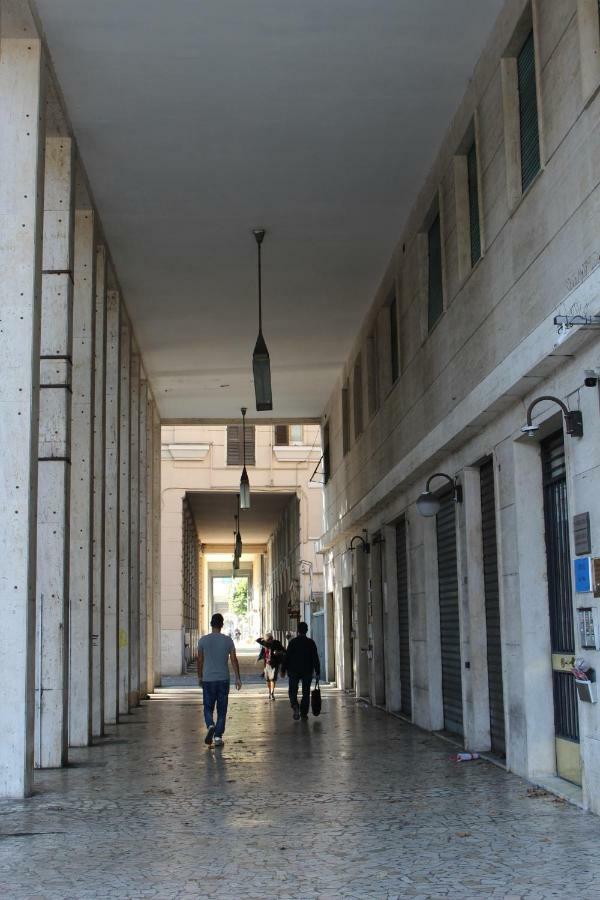 Ferienwohnung Down Town Cesar La Spezia Exterior foto